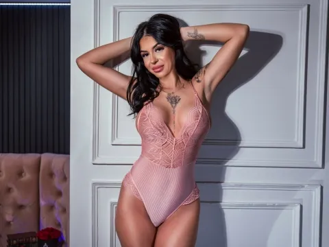 Live porn cam model AaliyahCruz on Live Sex Awards