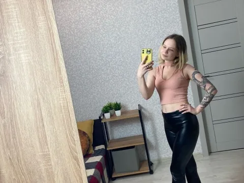 Live porn cam model AmeliaHughes on Live Sex Awards