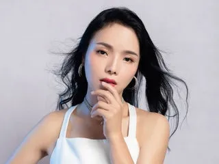 Live porn cam model AnneJiang on Live Sex Awards