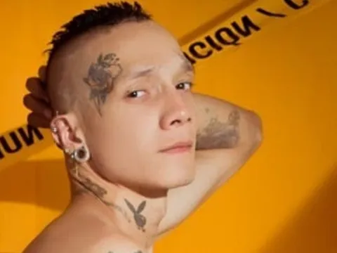 Live porn cam model BryanMeza on Live Sex Awards