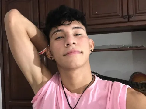 Adult cam2cam chat with CristianRuiz on Live Sex Awards