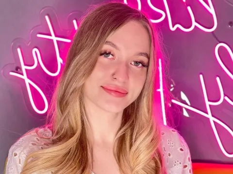 Live porn cam model EvaHarriston on Live Sex Awards