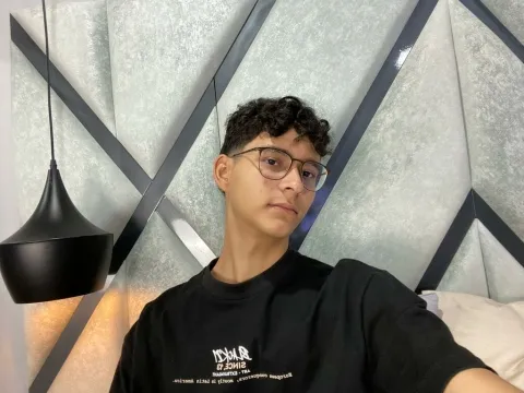 Live porn cam model JasperMonth on Live Sex Awards