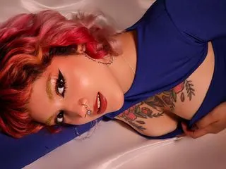 Live porn cam model MadeleineCox on Live Sex Awards