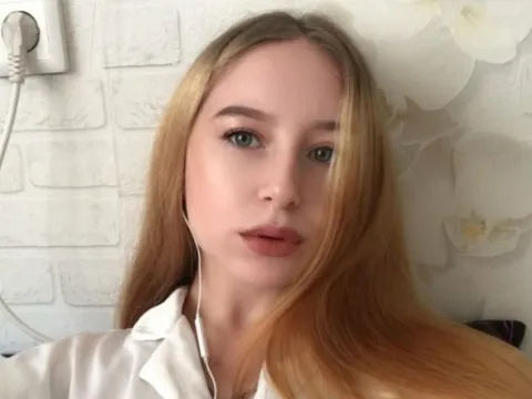Live porn cam model SamCruze on Live Sex Awards