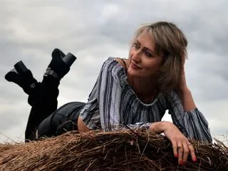 Live porn cam model SusannaSevlen on Live Sex Awards