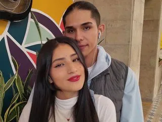 Live porn cam model VioletAndDanni on Live Sex Awards