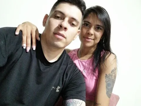 Live porn cam model VioletAndDominic on Live Sex Awards