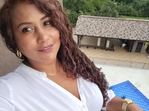 Live porn cam model Yiya on Live Sex Awards