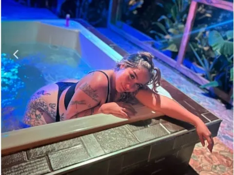 Live porn cam model ZoeStarr on Live Sex Awards